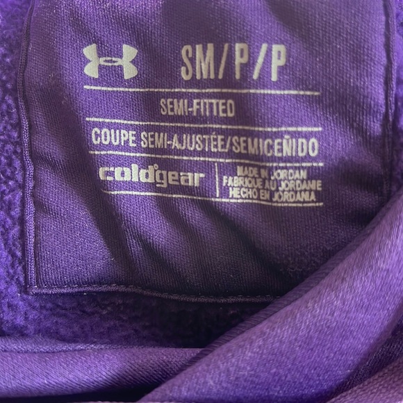 Sweatshirt - Picture 8 of 8